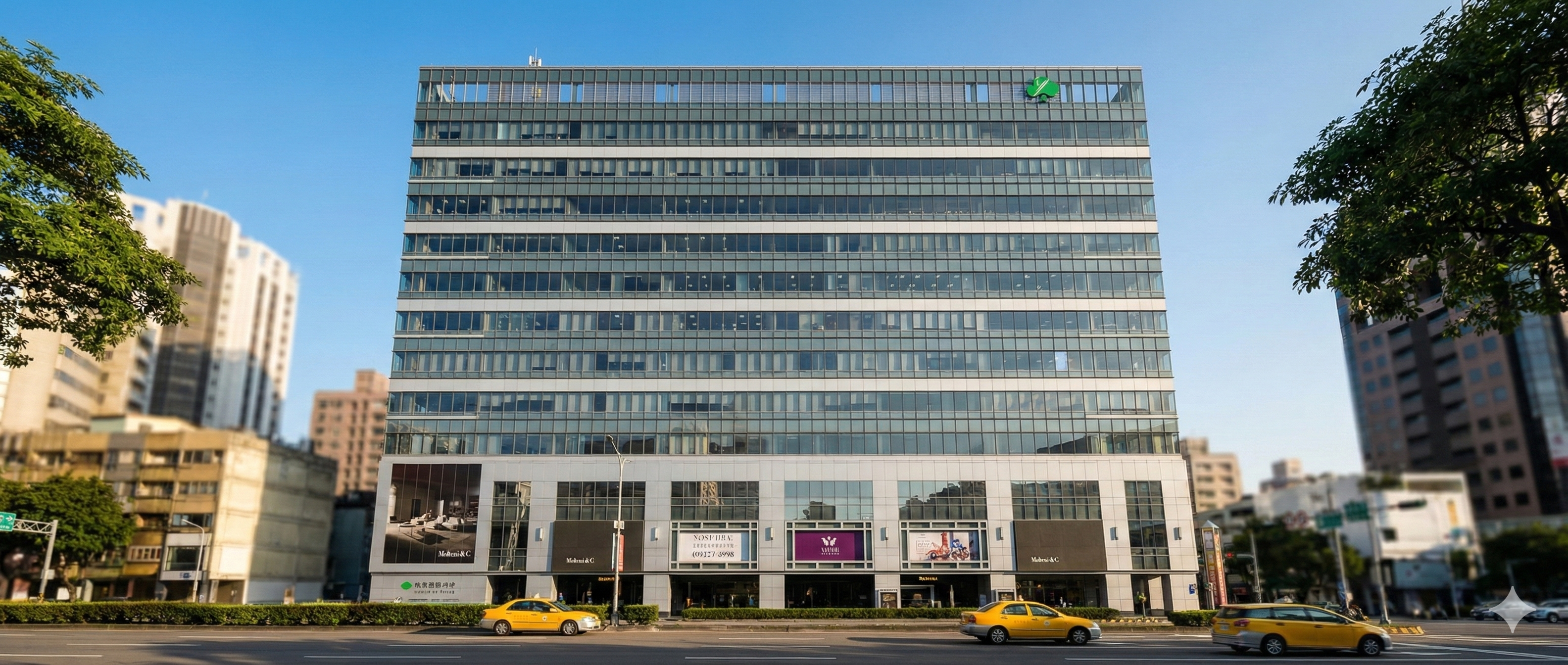 slider image slider_item_AcMjEA